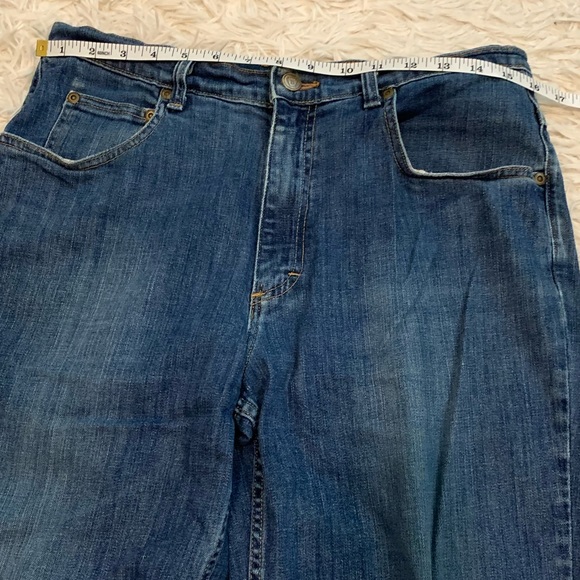 Bills Khakis Jeans - Picture 10 of 13